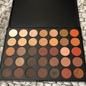 Morphe 36O pallet